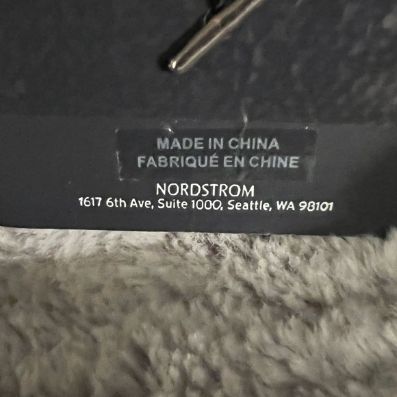 💗💍 NWT Nordstrom Melrose & Market Gold Ring set 4 rings Sz M/L (Appox Sz 6-8) - Picture 8 of 8